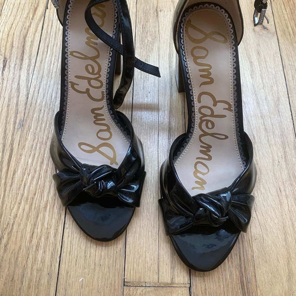 NEW Sam Edelman never worn black patent block heels